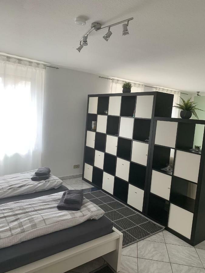 Ferienwohnung „ Zum Josefstal „ Санкт Ингберт Екстериор снимка